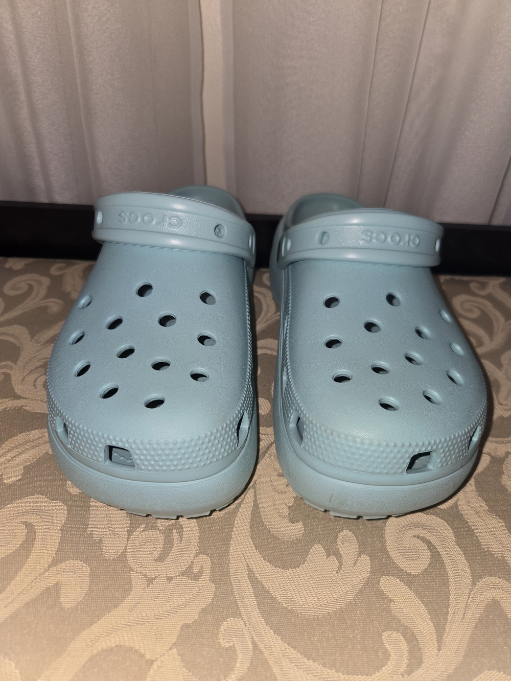 Crocs Classic Clog in Light Blue - Adult